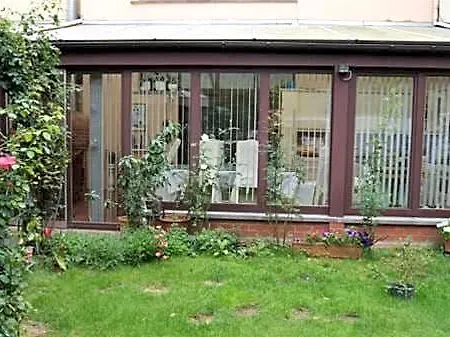 La Zarin Bed & Breakfast 3*