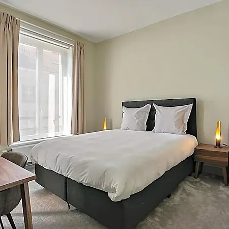 Bed & Breakfast Fish Market