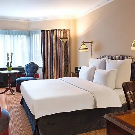 Barsey By Warwick 4* Brussel
