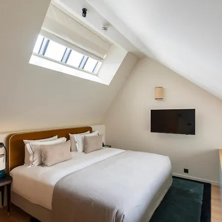 Faubourg 21 - The Leading Of The World Hotel