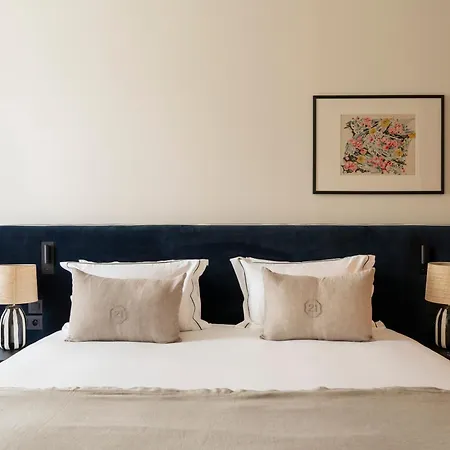 Faubourg 21 - The Leading Of The World Hotel