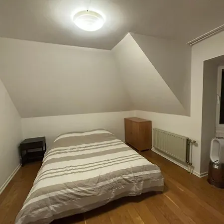 En-suite With Private Bathroom Brussels