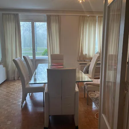 Homestay Spacieuse 1 Lit Double Avenue De Tervueren