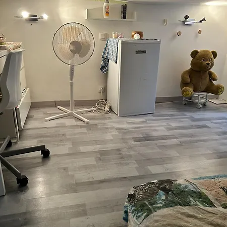 Belle Petit A Midi *