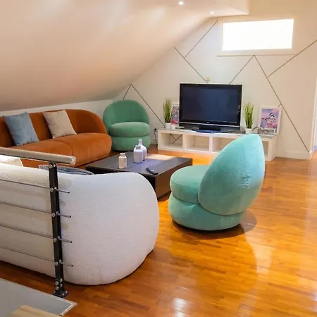 Spacious House With Large Garden In Jette Holiday home Brussels