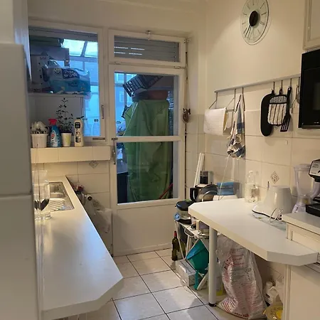 Homestay Spacieuse 1 Lit Double Avenue De Tervueren Brussels
