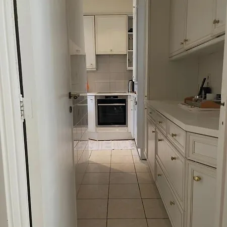 Homestay Spacieuse 1 Lit Double Avenue De Tervueren Brussels