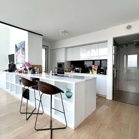 Skyline Luxury Penthouse In 220 M2 Of Elegance Bed & Breakfast 4*