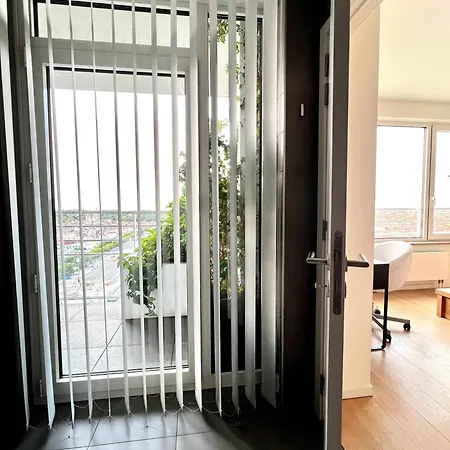 Penthouse Skyline 220 M2 Of Refined Elegance Bed & Breakfast 4*