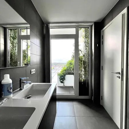 Bed & Breakfast Penthouse Skyline 220 M2 Of Refined Elegance 4*