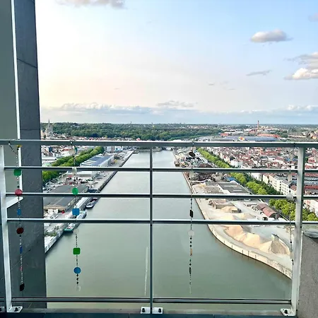 Skyline Luxury Penthouse In 220 M2 Of Elegance Bed & Breakfast Brussels