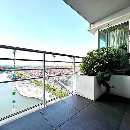 Skyline Luxury Penthouse In 220 M2 Of Elegance Bed & Breakfast Brussels