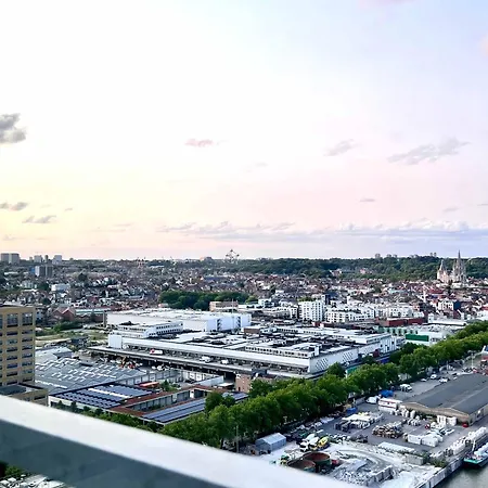 Bed & Breakfast Penthouse Skyline 220 M2 Of Refined Elegance Brussels