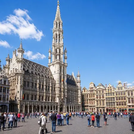Un Tres Bel Au Centre-ville De Apartment Brussels