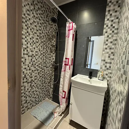 Apartment Luxueux Calme Avec Jardin & Terrasse Metro Direct Centre De