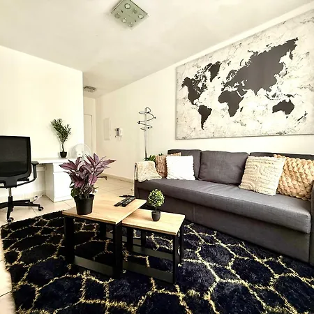 Apartment & Elegant Close To The European Parliament Brussels