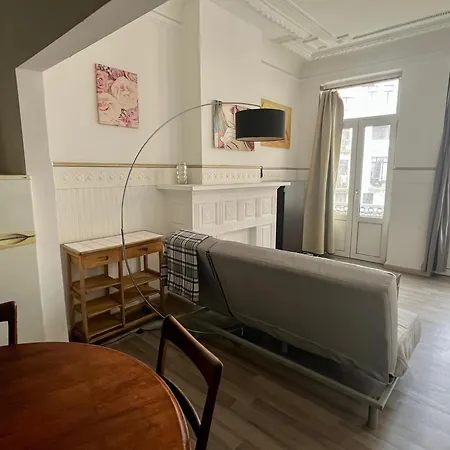 Apartment Cozy Bright