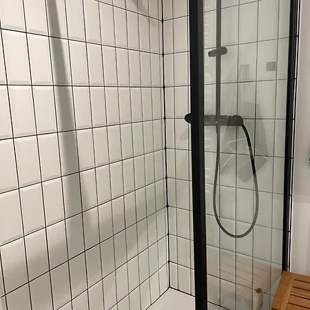 Reyers - 2 Ou 3 Apartment