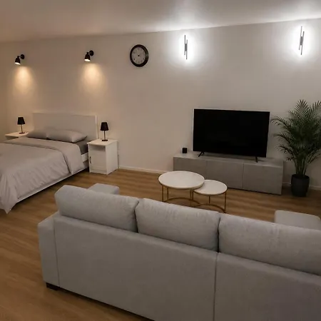 Premium In Apartment *