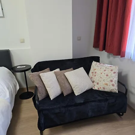 Apartment Square *