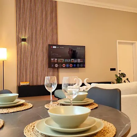 Le Cocon Royale 182 Apartment Brussels