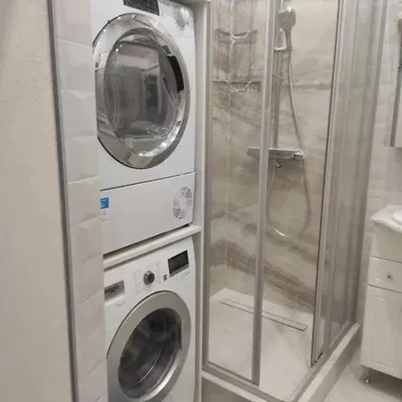 Rosa Apartment *