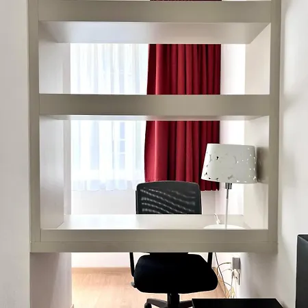 - 2 Min From Grand Place - Stunning