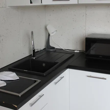 Elegant Renovated Studio, Center * Brussels