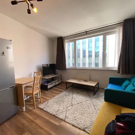 Apartment Stylish & Modern In Centre