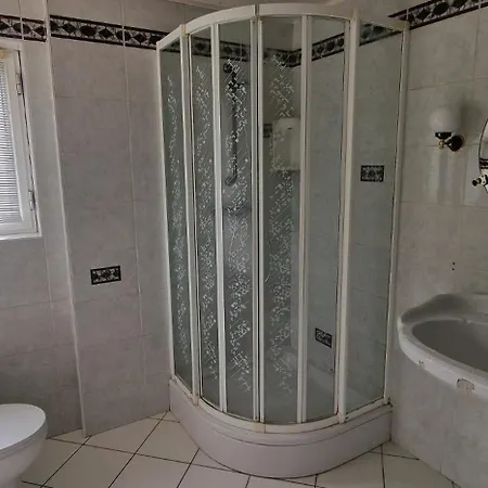 Homestay Les Peupliers Brussels