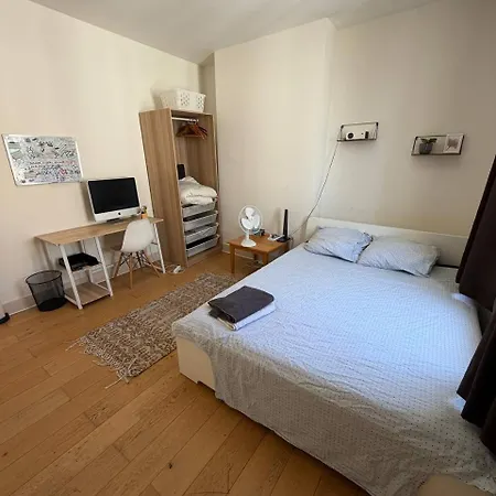 Bright 2 Bedroom Perfectly Located Apartment Brussels
