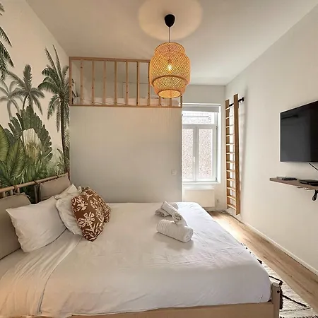 Stylish In Chatelain - Parking & Comfort Apartment Brussels