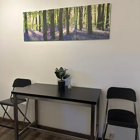 For 2 Near Expo, Center * Brussels