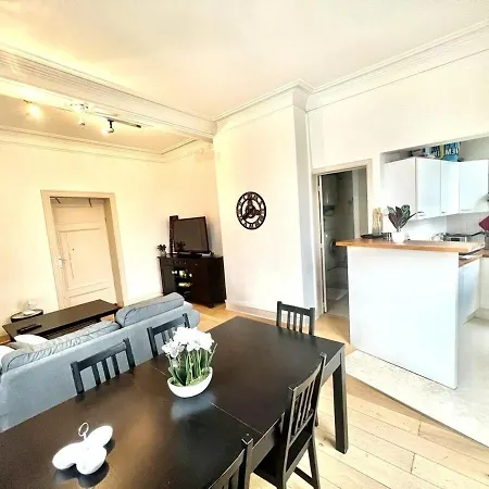 Apartment Bright 2 Bedroom Perfectly Located Brussels