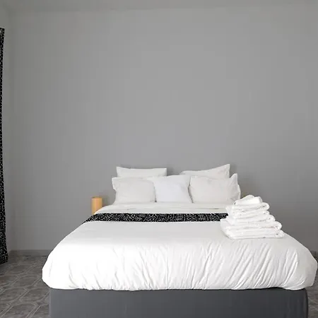 Cozy, Bright 2-bedroom Duplex In Brussels-laeken Apartment *