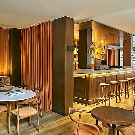 Latroupe Jardin Secret 3* Brussels