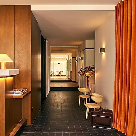 Latroupe Jardin Secret 3*