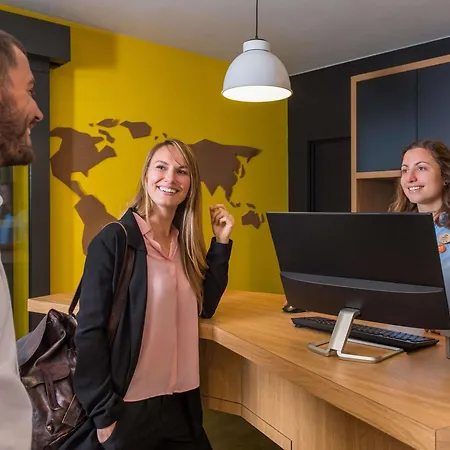 Adagio Access Europe Aparthotel 4*