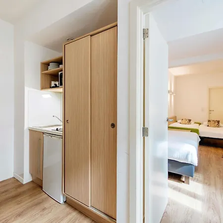 Adagio Access Europe 4*
