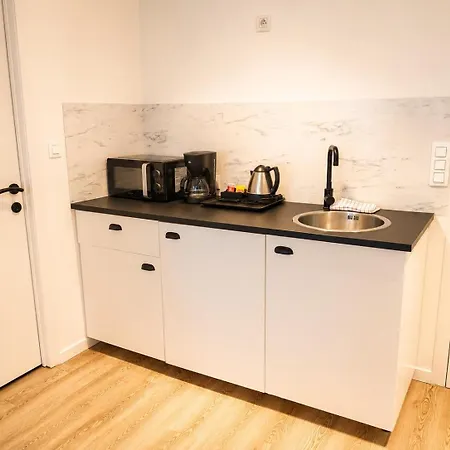 Centerstay Apartment *