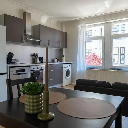Cozy Et A Ixelles Apartment