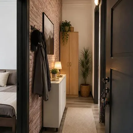 Professionally Designed In Saint-josse-ten-noode Apartment Brussels