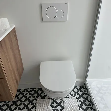 Self Check In 2 Bedroom In * Brussels