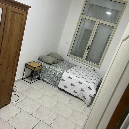 Midi Apartment