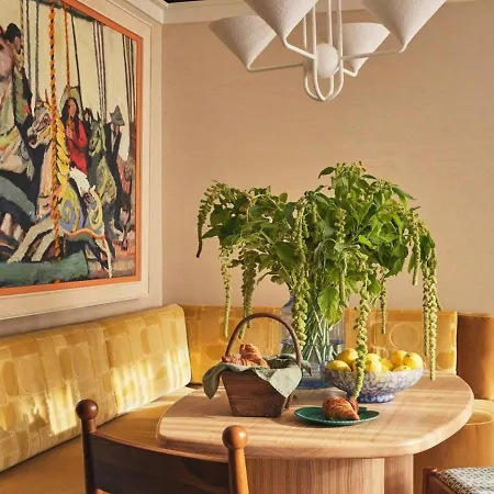 With Pool, Gym And Apartment Brussels