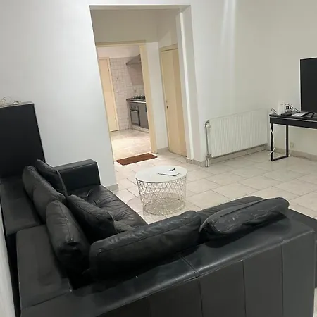 Apartment Midi