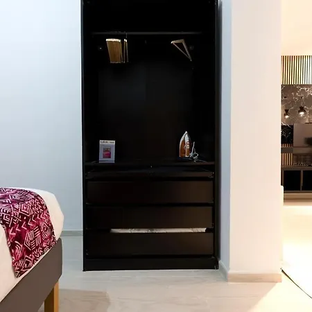 Cozy, Bright 2-bedroom Duplex In Brussels-laeken Brussels