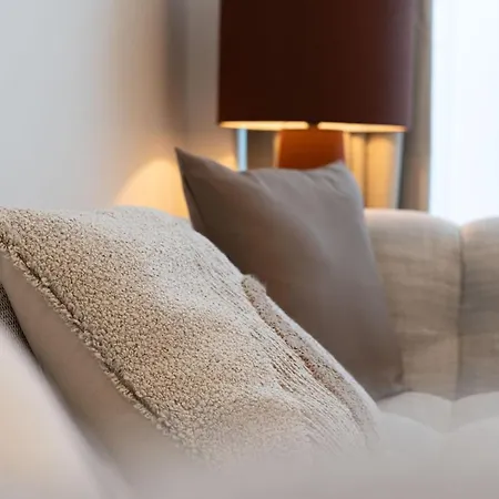 Apartment Modern Cocoon Gare Du Midi Bro14400