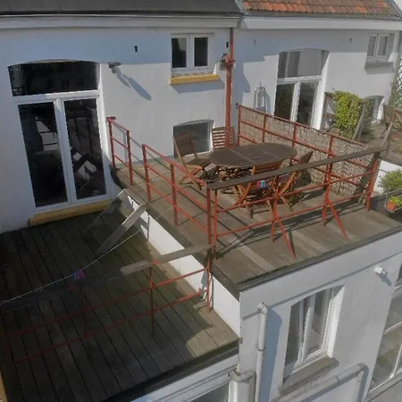 Promo! ! ! Lovely 2-bedroom In Ixelles Apartment *