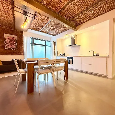 Quiet Loft With Terrace * Brussels